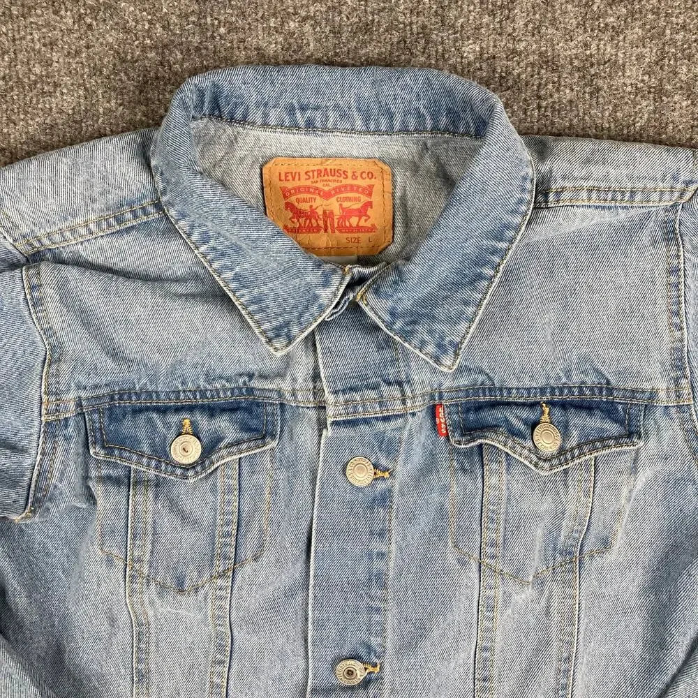 Levi's Trucker Jacket Boys Large Light Wash‎ Denim Button Front Classic Youth